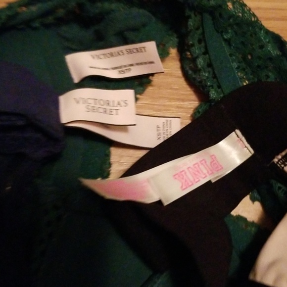 Like new Victoria Secret 32A/xs bra collection - Picture 7 of 8